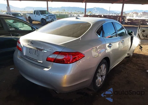 2011 Infiniti M37 z USA, uszkodzony, nr VIN JN1BY1AP0BM322526